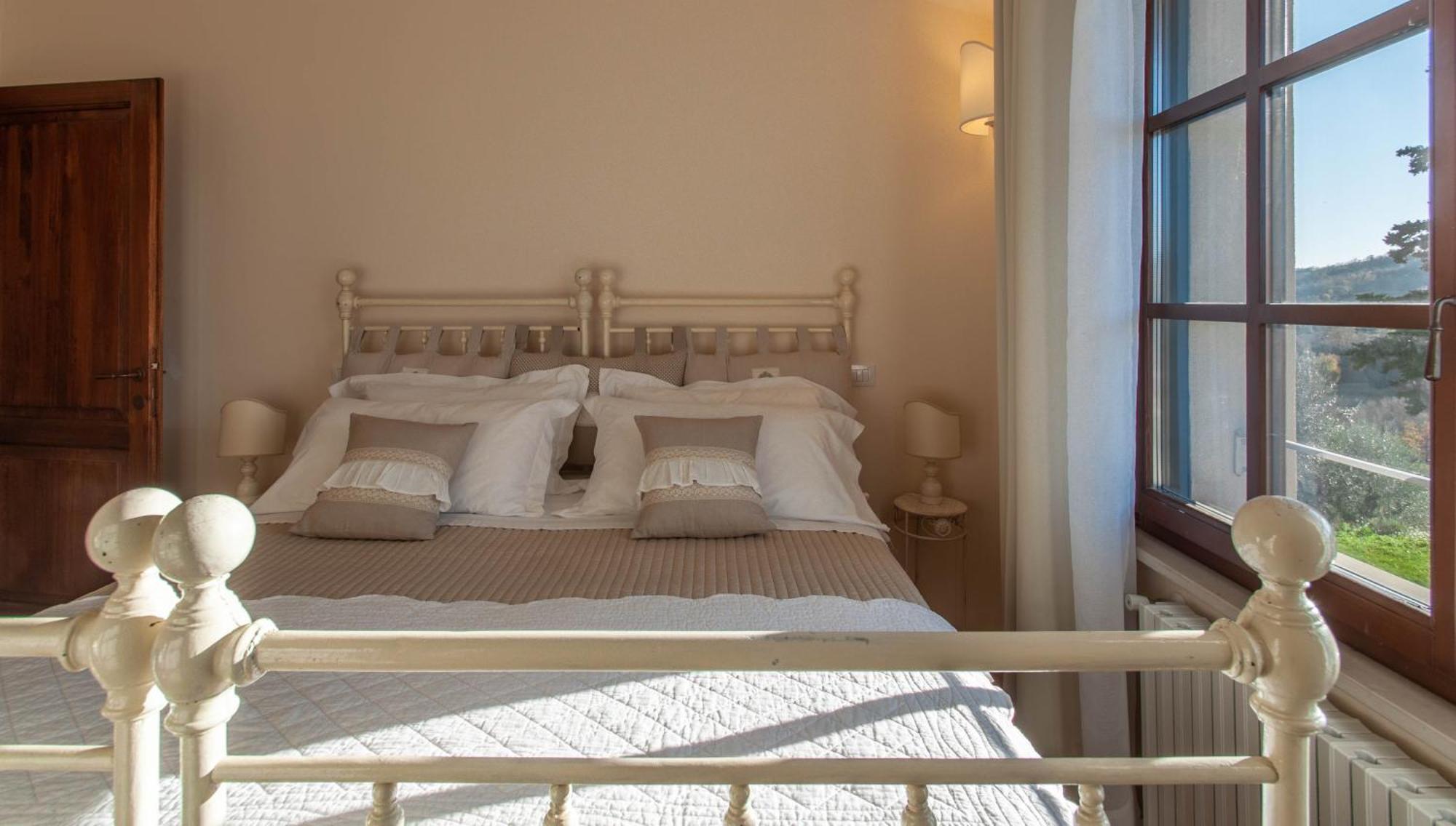 Antica Residenza Montereano Villa Gubbio Værelse billede