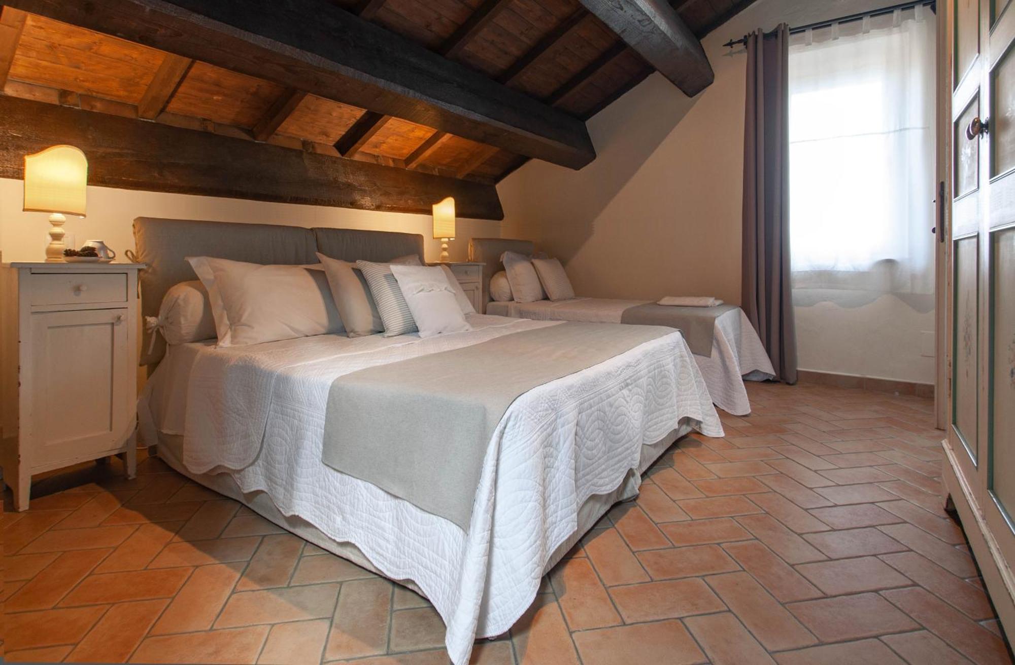 Antica Residenza Montereano Villa Gubbio Værelse billede