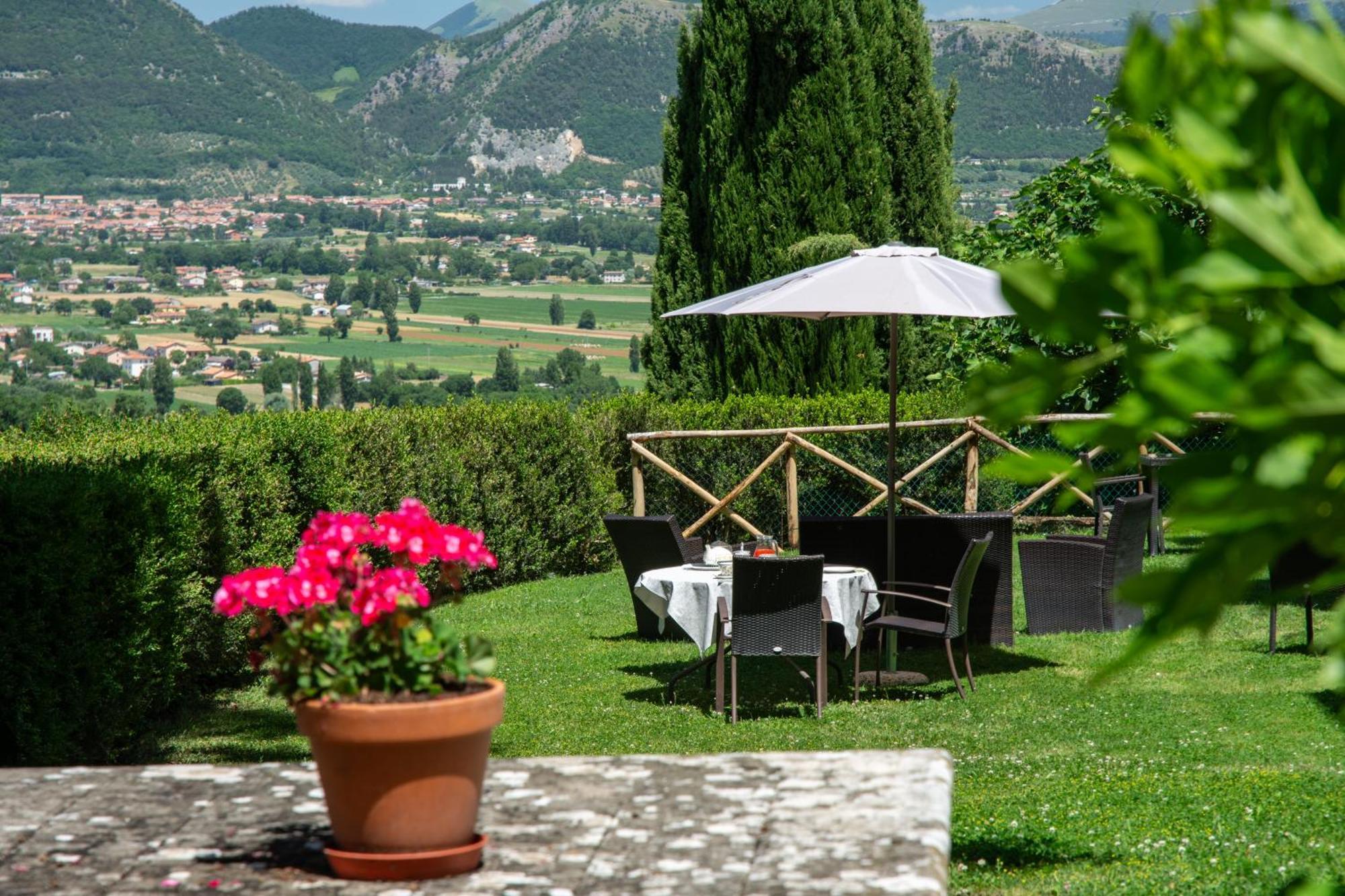 Antica Residenza Montereano Villa Gubbio Eksteriør billede